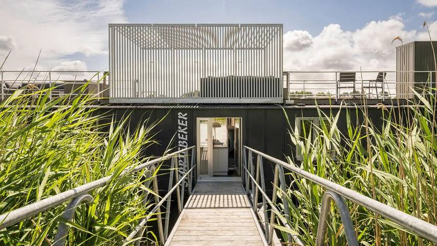 Ferienhaus für 8 Personen, mit Terrasse und Sauna sowie Garten, mit Haustier in Nationalpark Vorpommersche Boddenlandschaft
