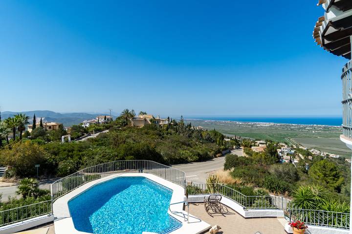 Villa für 11 Personen, mit Balkon und Garten in Dénia - 3