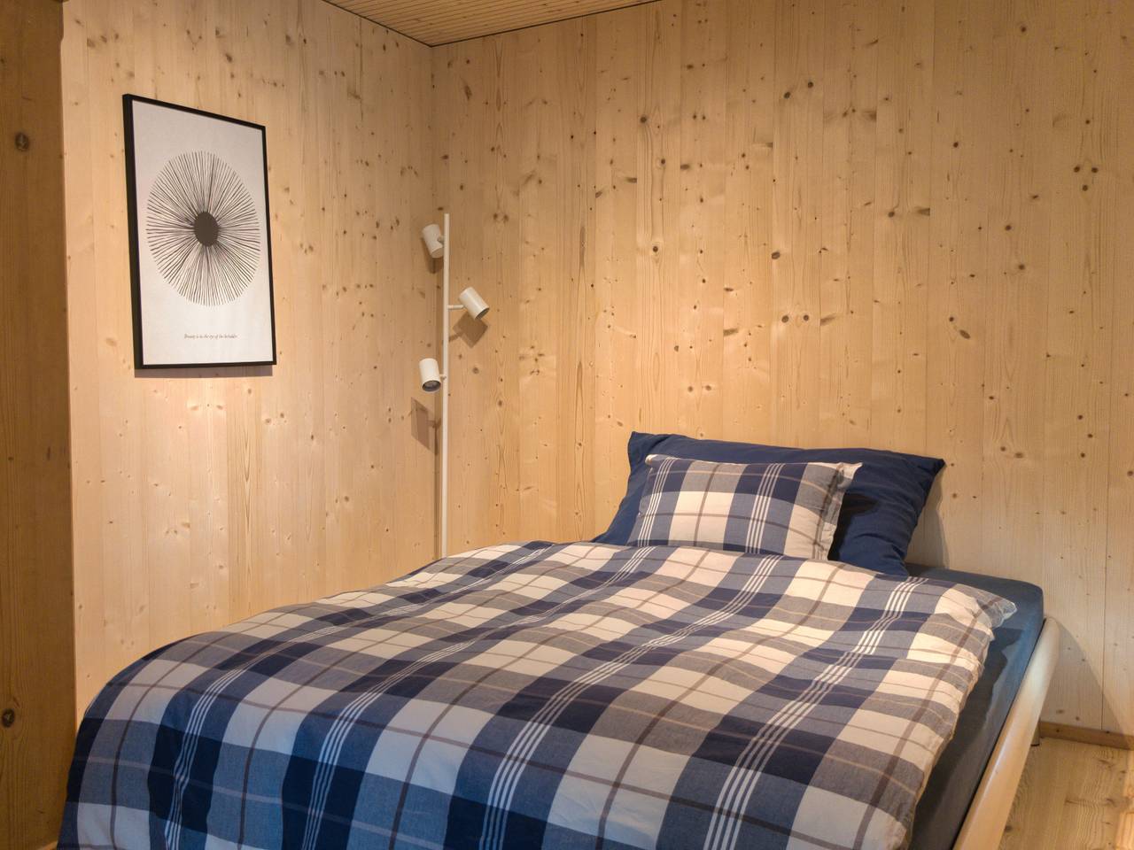 Ferienhaus Mittligada - 4.5 Zimmer Ferienhaus für max. 5 Pers. in Safiental, Lepontinische Alpen