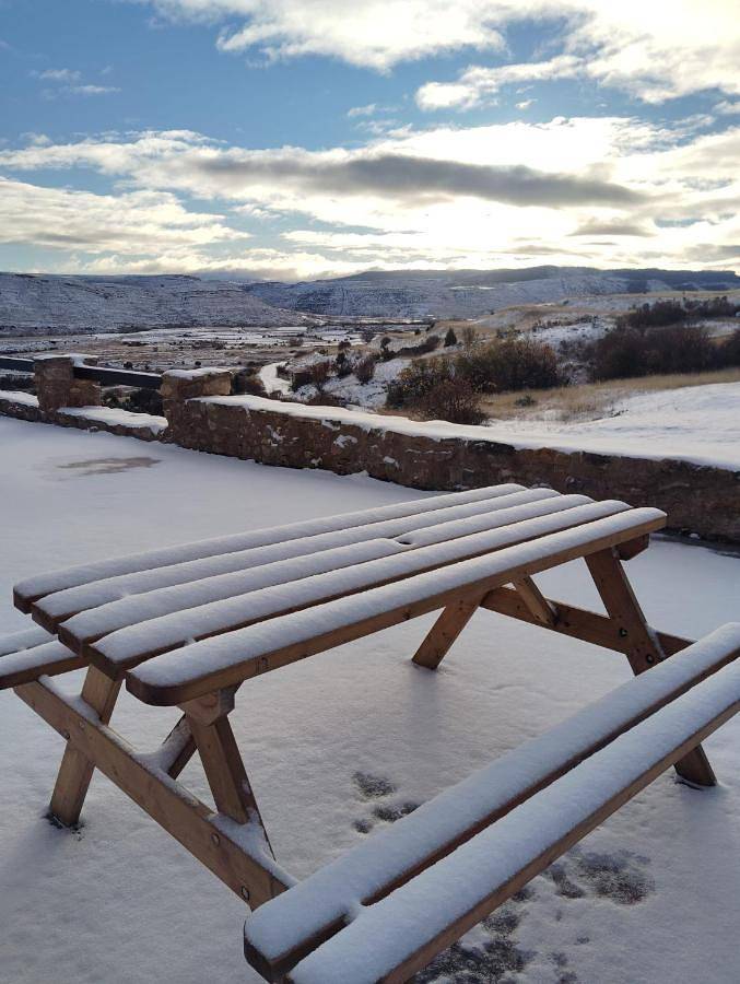 Casa rural para 18 personas, con vistas además de piscina y jardín en Maestrazgo - 4