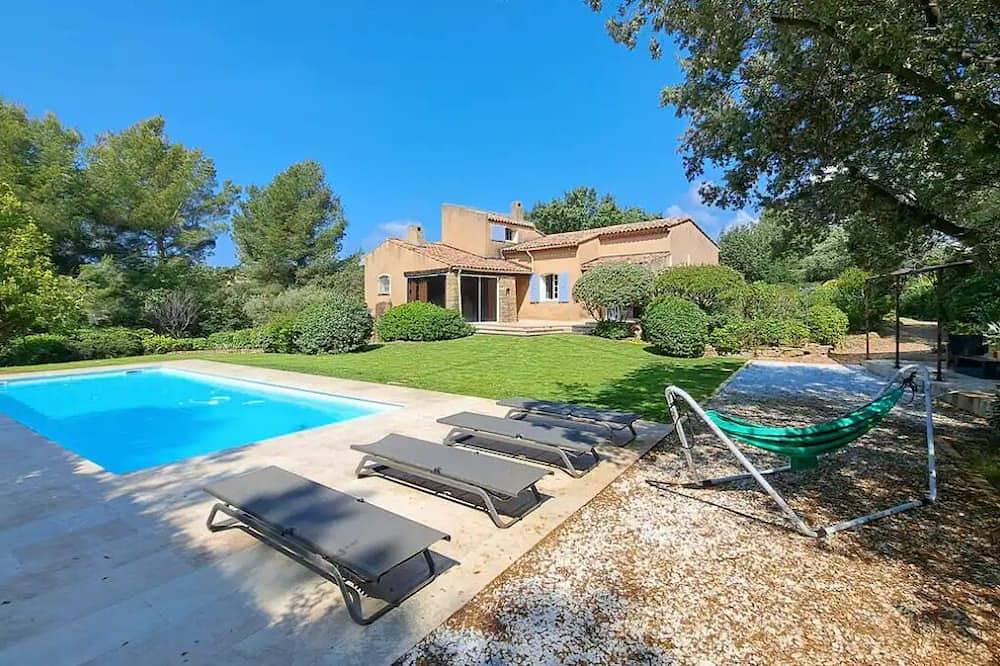Villa met verwarmd zwembad, dicht bij de stranden en de Bandol-wijngaarden in La Cadière-d'Azur, Toulon regio