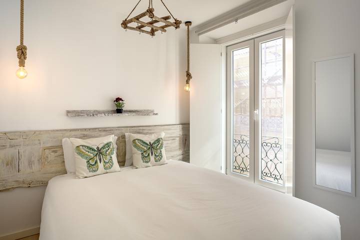 Lägenhet för 4 Personer, med balkong i Lissabon