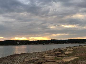 Vacation House for 12 Guests in Lake Travis, Travis County, Picture 3