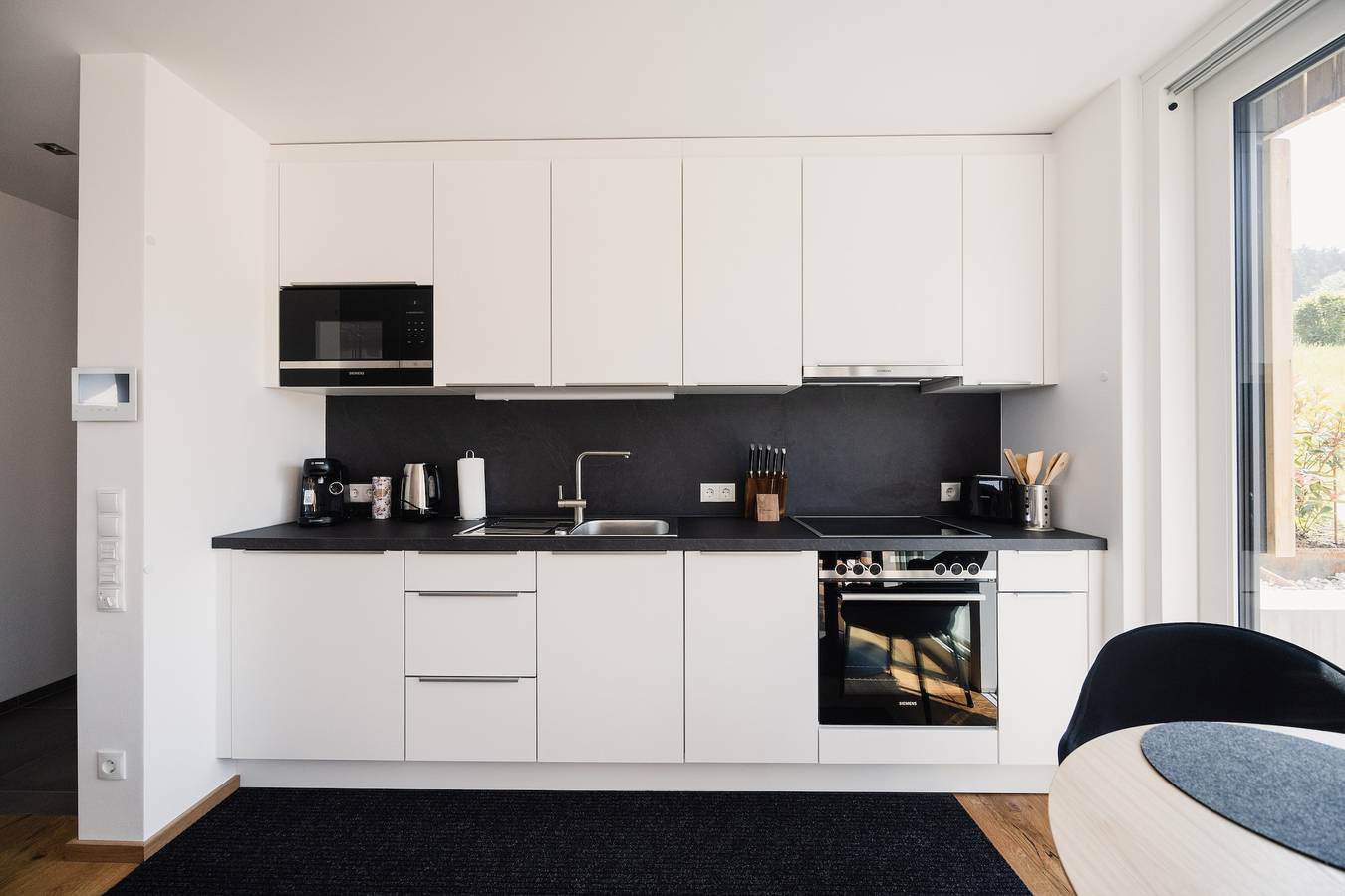Ganze Wohnung, Ferienwohnung “ 1 Zimmer mit Terrasse”, privater Terrasse und Wlan in Hörbranz, Bodensee-Vorarlberg