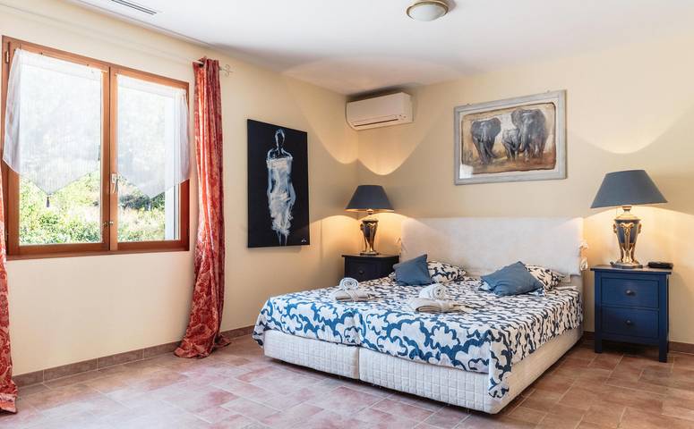 Gîte pour 6 personnes, avec piscine à Oupia - 4