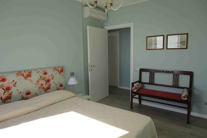 Villa für 8 Personen, mit Balkon und Whirlpool sowie Garten, mit Haustier in Ligurien - 2