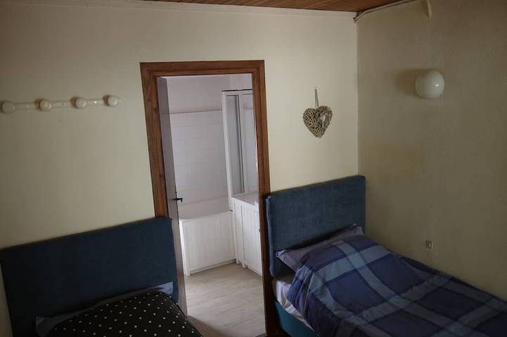 Location de vacances pour 6 personnes, avec jardin et terrasse à Ribes - 4