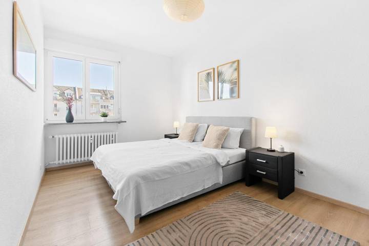 Ferienwohnung für 5 Personen in Neu-Isenburg