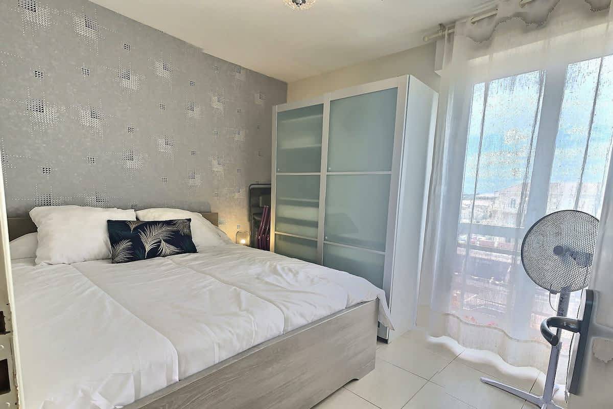 Entire apartment, Residence De La Plage – Sea View in Valras-Plage, Côte d'Améthyste