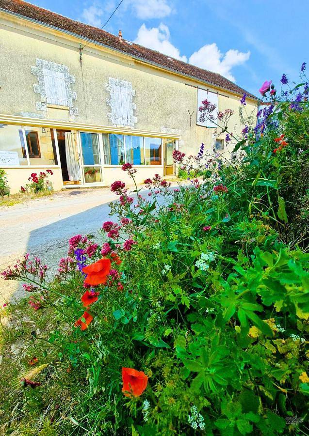 Maison d’hôte pour 3 personnes, avec jardin et vue, animaux acceptés