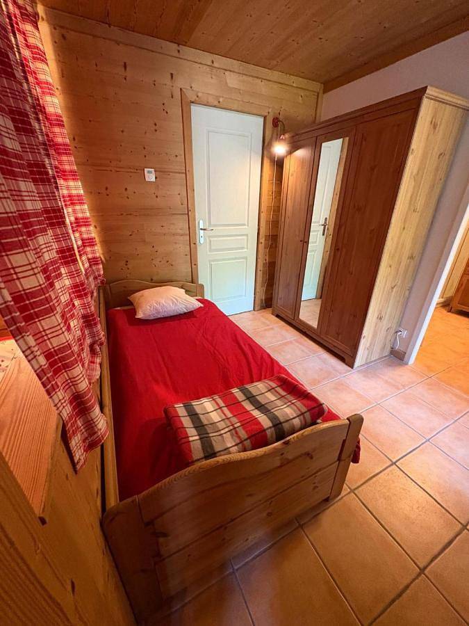 Gîte pour 3 personnes, avec terrasse et jardin, animaux acceptés à Lamoura - 3