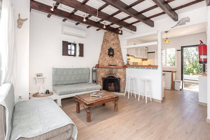 Ferienhaus 'Kassiopea' mit privatem Pool, privater Terrasse und WLAN in Cala Blanca, Ciutadella