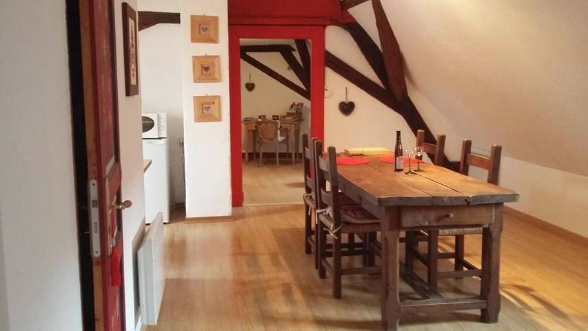 Ferienwohnung für 2 Personen, mit Ausblick in Rufach