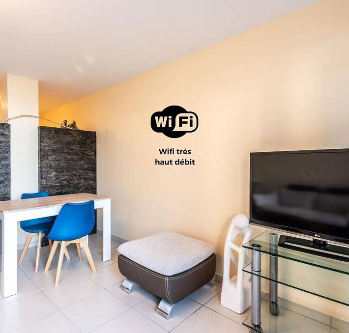 Gîte pour 2 personnes, avec terrasse ainsi que vue sur le lac et vue dans Publier Amphion - 4