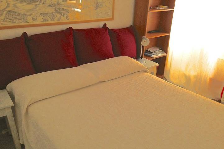 Ganze Wohnung, Sonnige Wohnung mit großer Terrasse einen Steinwurf von Rialto-Brücke, free wifi in Venedig, Lagune von Venedig