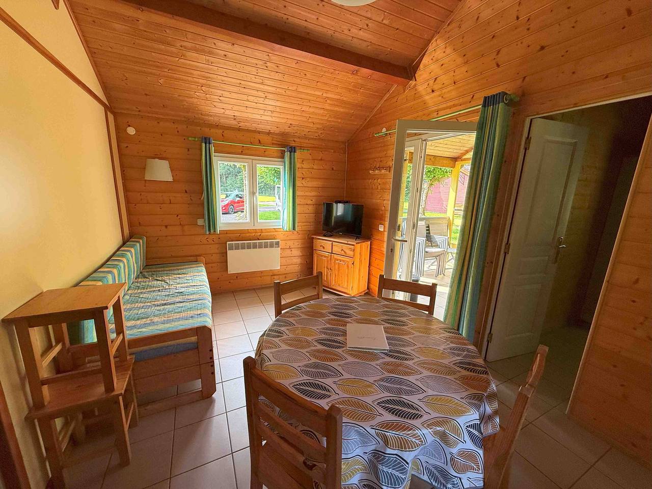 Chalet Édelweiss 35 en lisière de forêt, calme et nature in Mélisey, Parc naturel régional des Ballons des Vosges