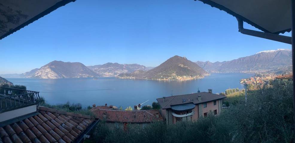 Hôtel pour 3 personnes, avec terrasse ainsi que piscine et vue sur le lac à Sulzano - 2