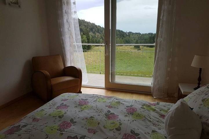 Location de vacances pour 9 personnes, avec balcon à Saint-Cergue - 2