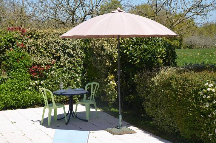 Location de vacances pour 2 personnes, avec jardin et terrasse, animaux acceptés dans Parc naturel régional d'Armorique - 2
