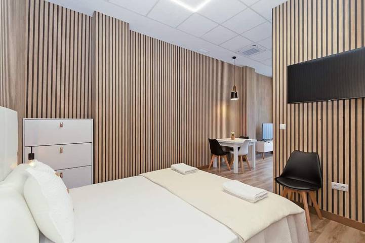 Geheel appartement, GuestReady Essential - Lovely flat near the beach in La Malvarrosa, Valencia
