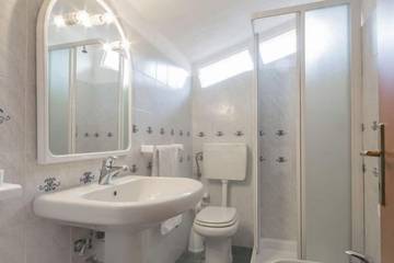 Agriturismo per 4 Persone in Montaione, Firenze e dintorni, Foto 3