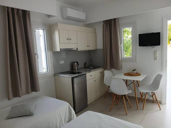 Maison d’hôte pour 4 personnes, avec terrasse et piscine dans Náoussa - 4