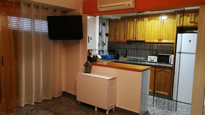 Gîte pour 6 personnes, avec vue et balcon, animaux acceptés à Villena - 4