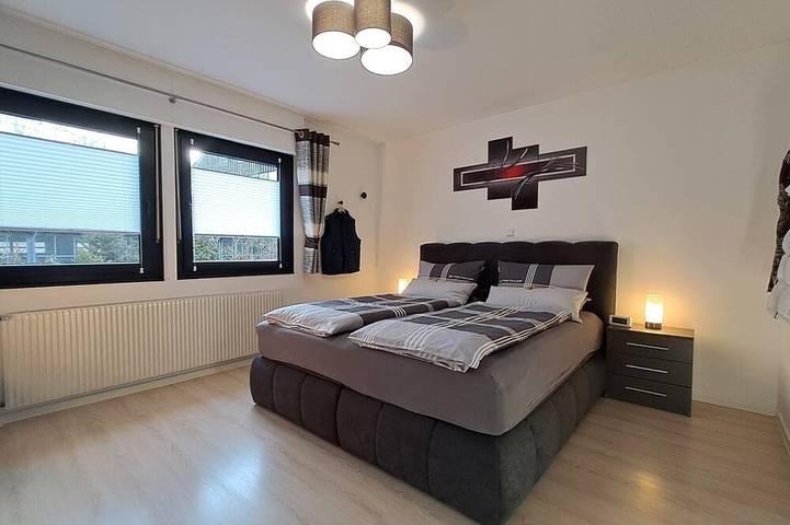 Ferienhaus für 6 Personen, mit Sauna und Garten in Schmallenberg - 2