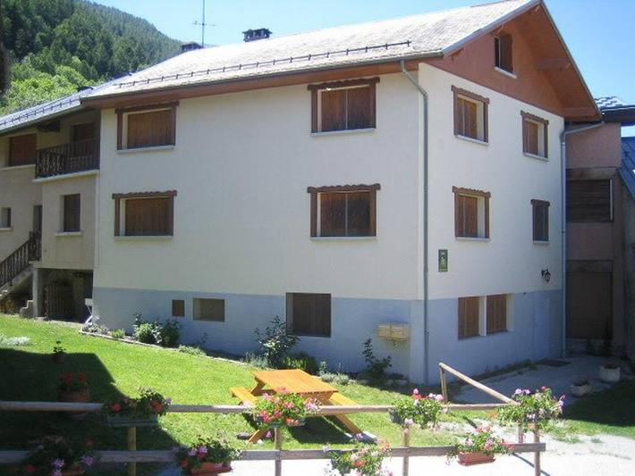 Maison de vacances pour 6 personnes, avec Jardin à Montricher-Albanne