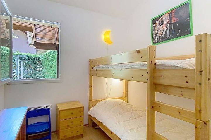 Gîte pour 4 personnes, avec piscine et jardin à Lacanau - 2