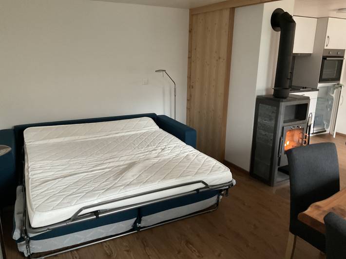 Ganze Ferienwohnung, Ferienwohnung Traunter Lareschs - 4-Bettwohnung in Feldis/Veulden, Domleschg