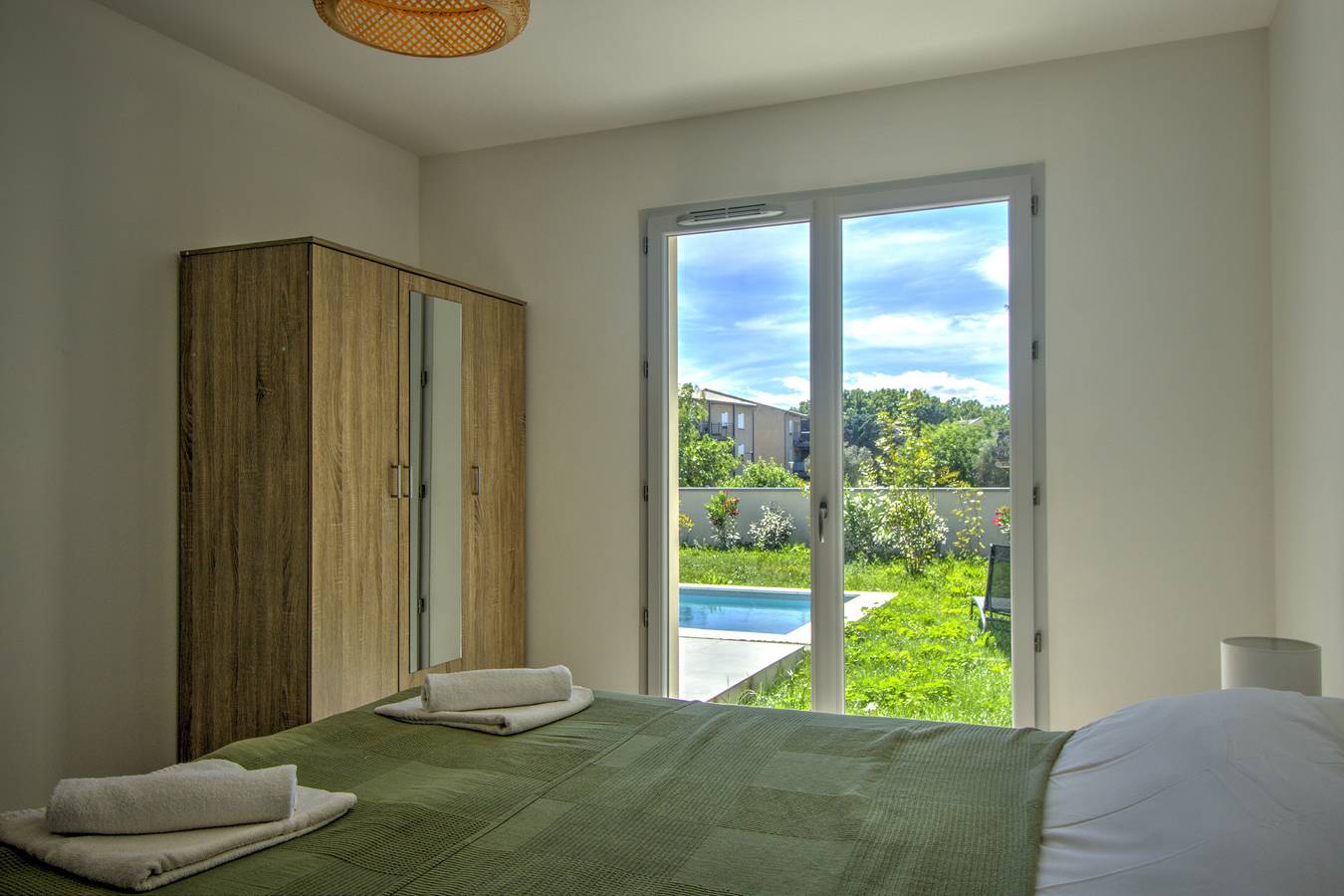 Villa neuve avec piscine privée au coeur du village - 4 pers. in Suze-la-Rousse, Région de nyons