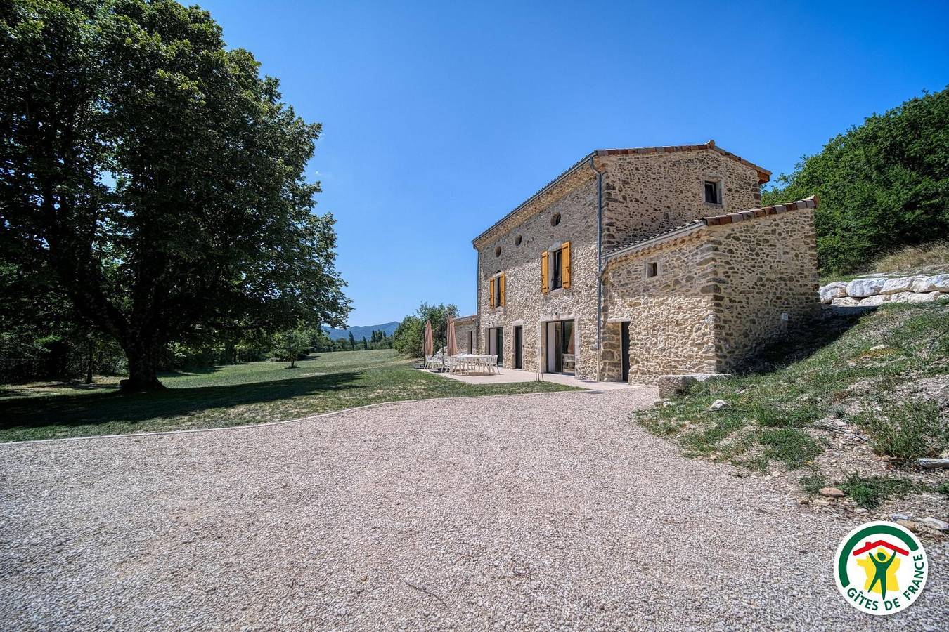 Les Peyrieres in Dieulefit, Región de Nyons