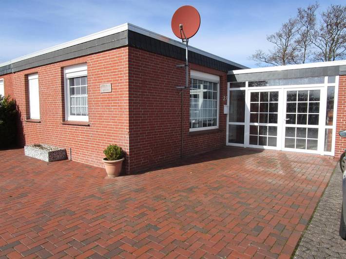 Bungalow für 4 Personen, mit Terrasse und Garten