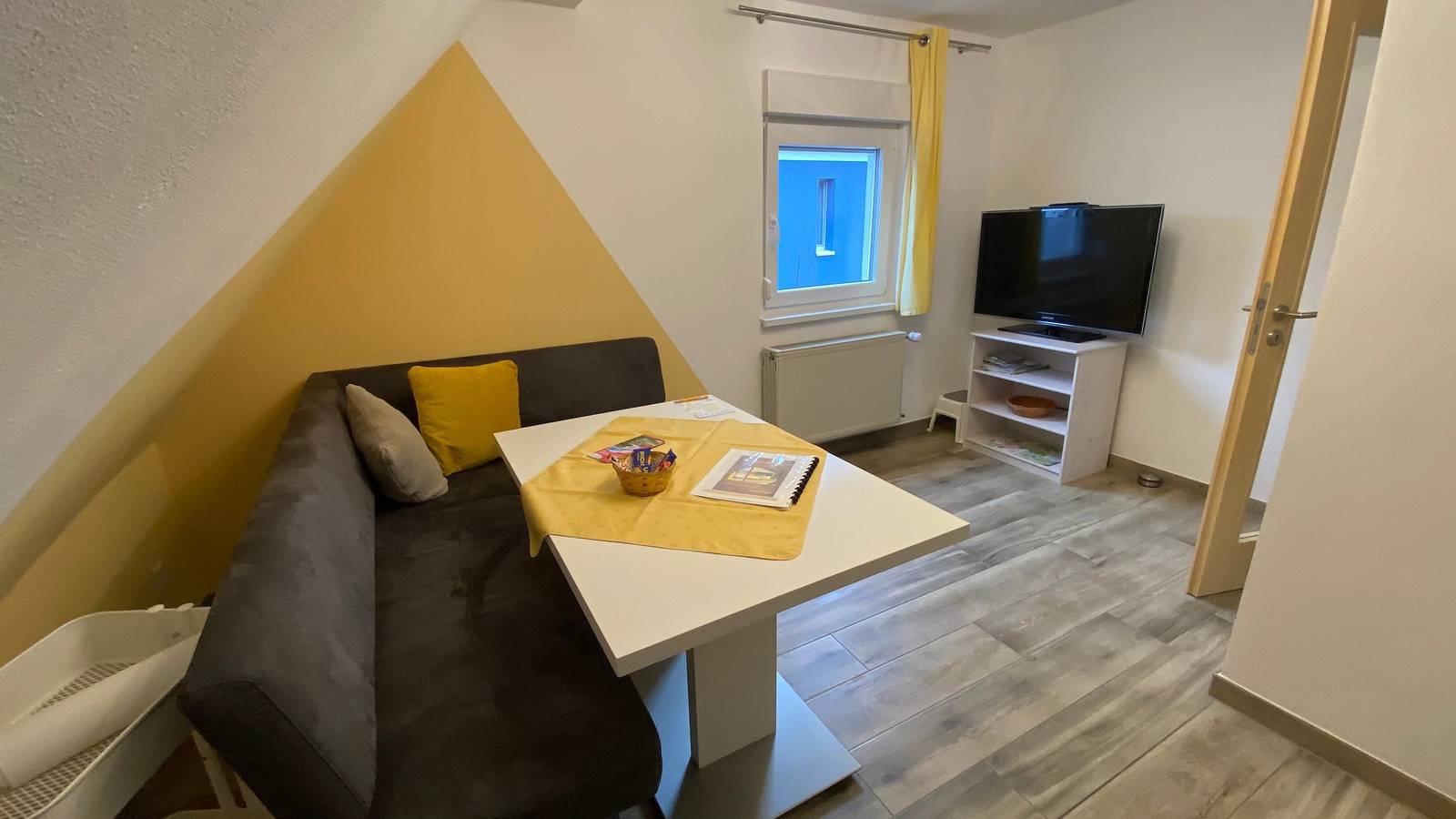 Ganze Wohnung, 'Ferienwohnung am Altmühlsee' mit Terrasse und Wlan in Gunzenhausen, Fränkisches Seenland