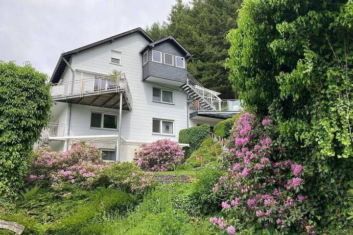 Ferienwohnung für 4 Personen, mit Garten und Pool sowie Terrasse
