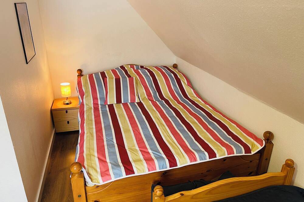 Dat Friesenhuus 1 für 5 Personen in Aurich am Badesee! Haustierfreundlich! in Aurich, Nordseeküste