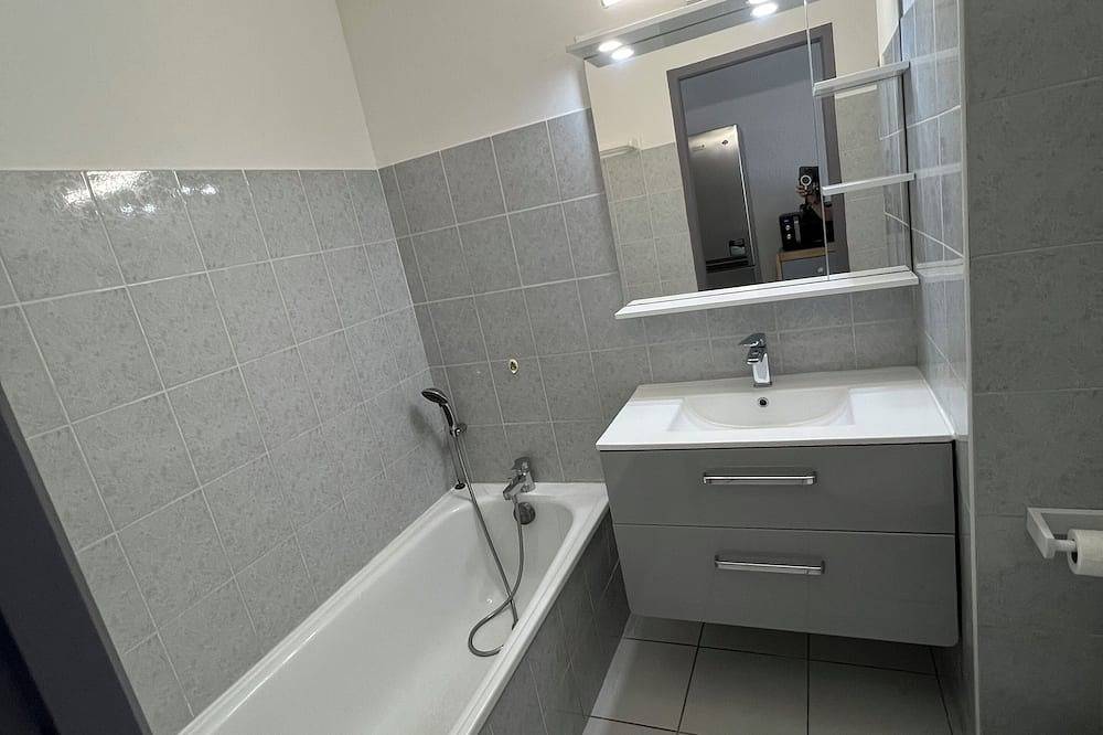 Appartamento intero, Appartamento Sul Mare Con Piscina in Moriani-Plage, Corte e dintorni