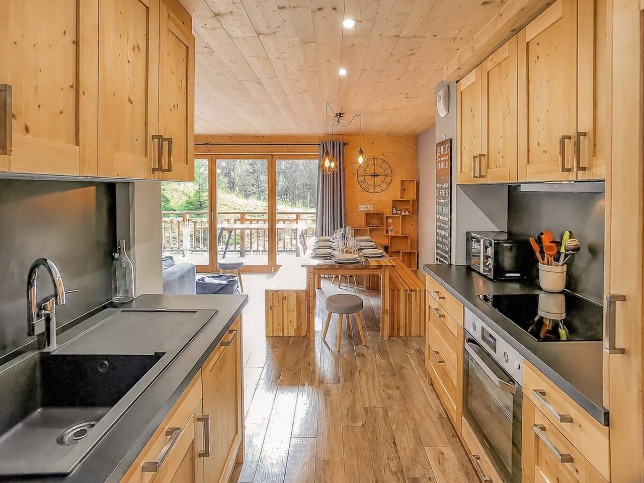 Chalet 'Le Zakouski - Valloire' con vistas a la montaña, terraza privada y Wi-Fi in Valloire, Región de Saint-Jean-de-Maurienne