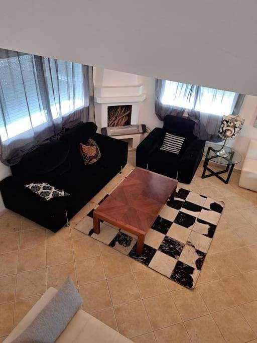 Location de vacances pour 6 personnes, avec balcon et vue ainsi que piscine et jardin dans Imouzzer du Kandar - 3