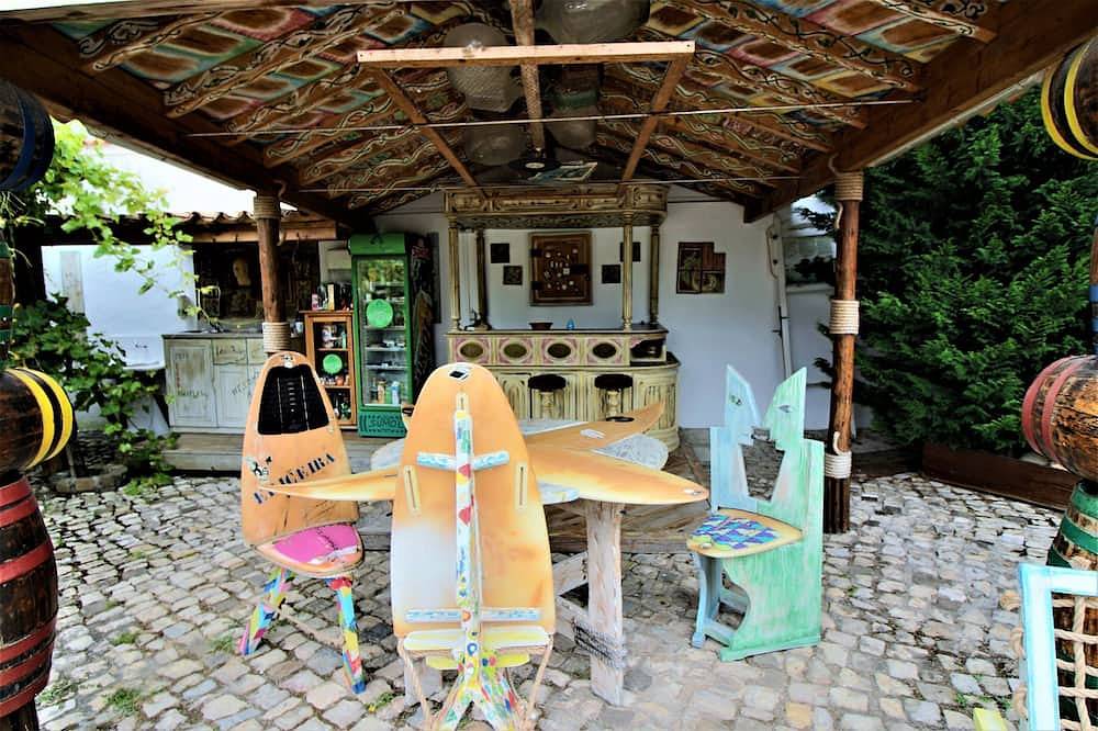 Ecological chalet in the village of Ericeira in Praia dos Pescadores (Ericeira), Ericeira