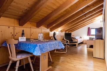 Cottage pour 2 personnes, avec sauna et jacuzzi à Saas-Fee