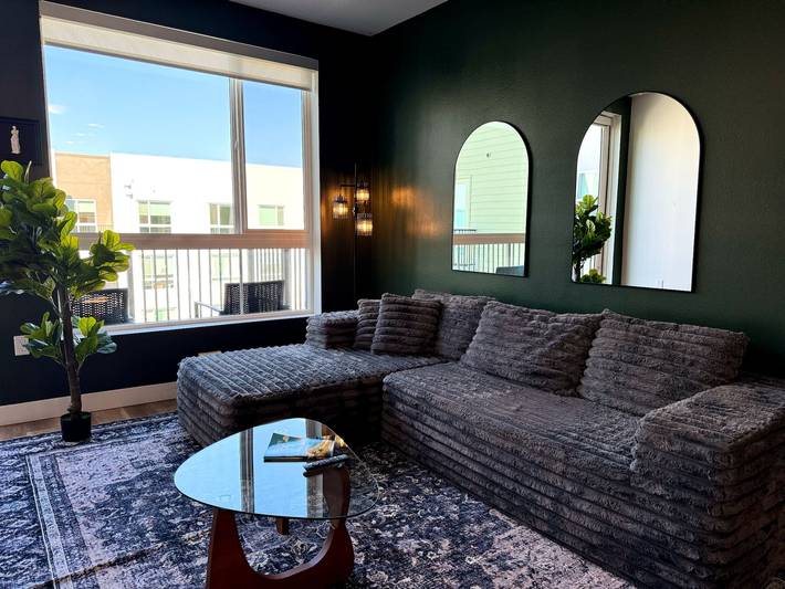 Vacation rental for 3 people, with yard and pool as well as terrace in Santa Ana