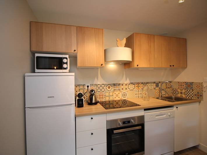 Ganze Wohnung, Mont-Dore, renovierte 3-Zimmer-Wohnung mit Garten, Parkplatz, Wlan in Mont-Dore, Regionaler Naturpark Volcans d'Auvergne