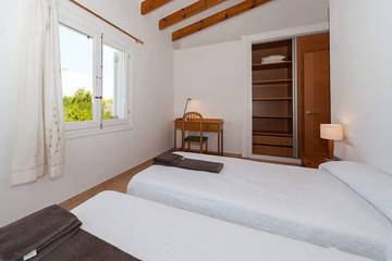 Villa for 10 People in Punta Grossa, Es Mercadal, Photo 3