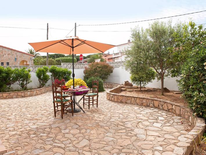 Location de vacances pour 4 personnes, avec terrasse et jardin à L'Escala - 4