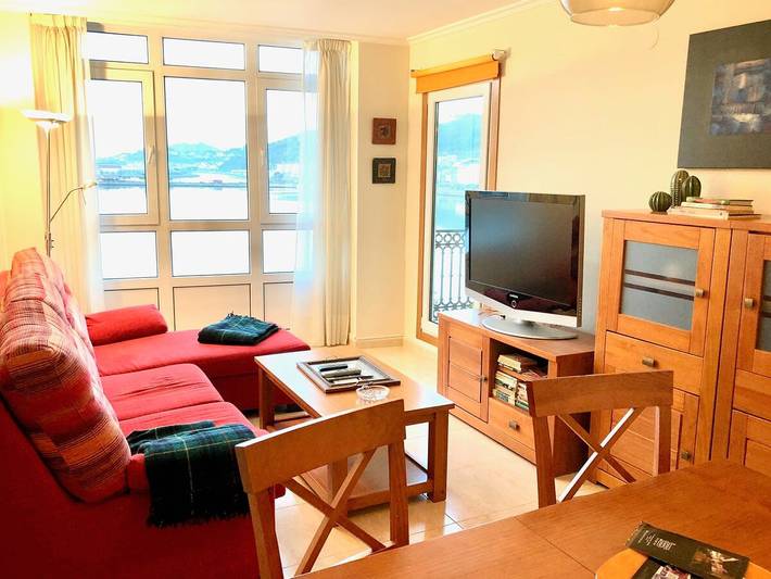 Gîte pour 5 personnes, avec balcon/terrasse et piscine, animaux acceptés à Viveiro - 4