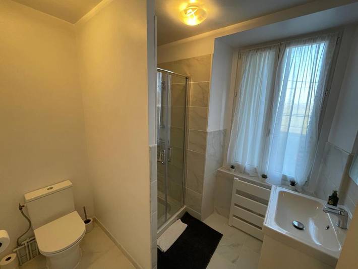 Chambre d’hôte pour 6 personnes, avec piscine ainsi que jardin et vue dans les Deux-Sèvres - 3