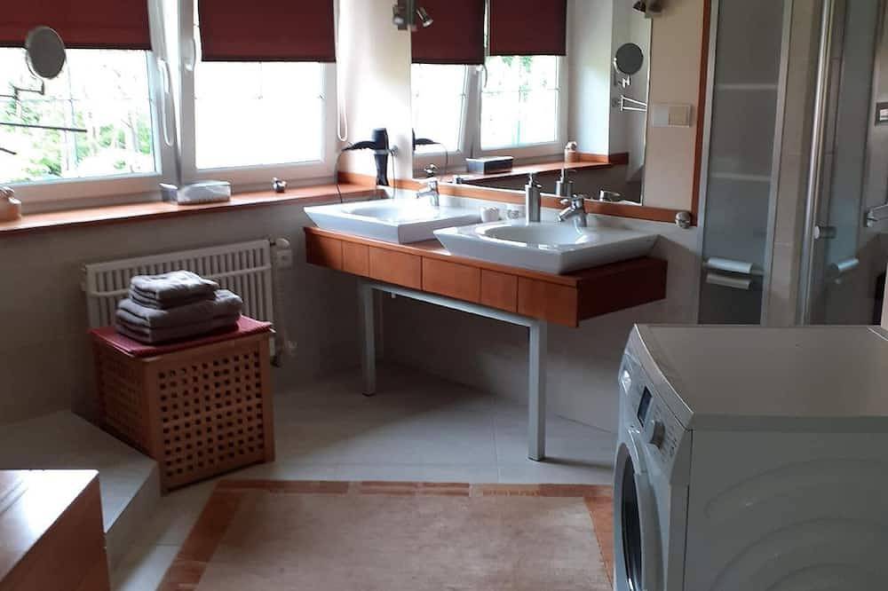 Holiday apartment Przyjazn for 1 - 2 persons - Holiday house in powiat kartuski