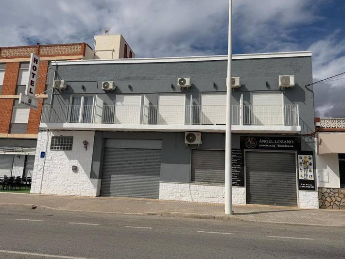 Hôtel pour 4 personnes, avec terrasse dans La Marina - 2